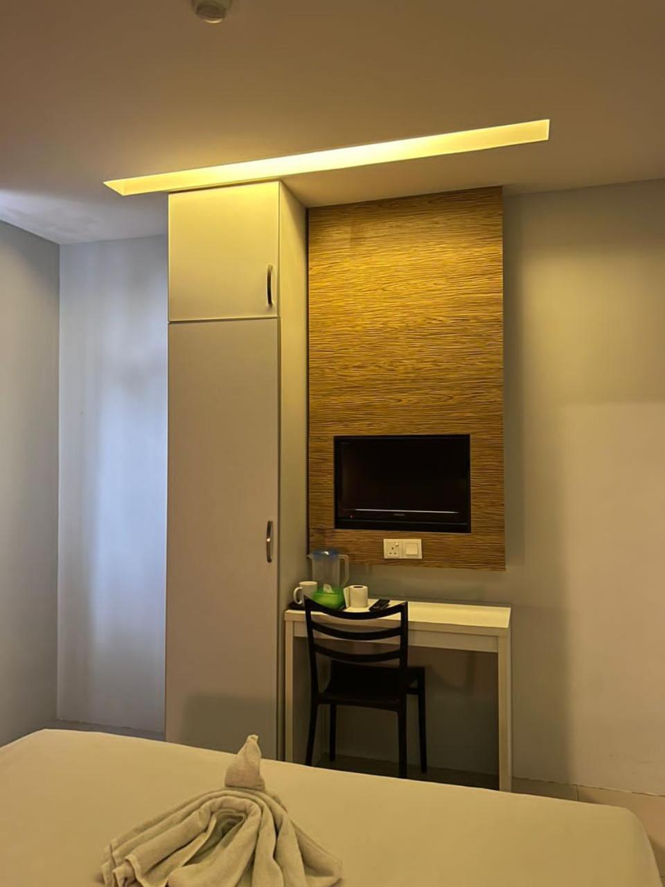 Bangi Business Hotel Kampong Sungai Ramal Dalam Ngoại thất bức ảnh