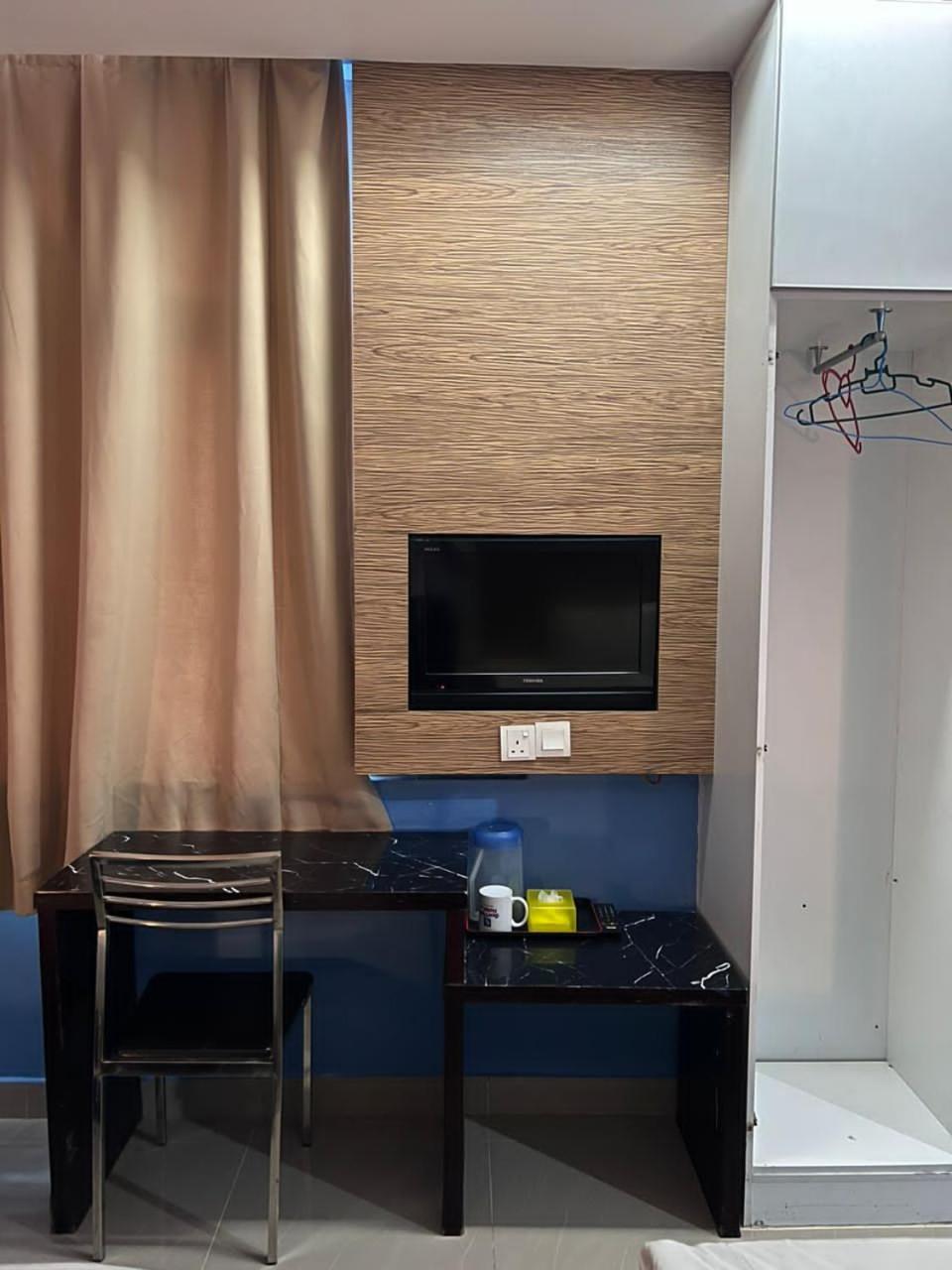Bangi Business Hotel Kampong Sungai Ramal Dalam Ngoại thất bức ảnh
