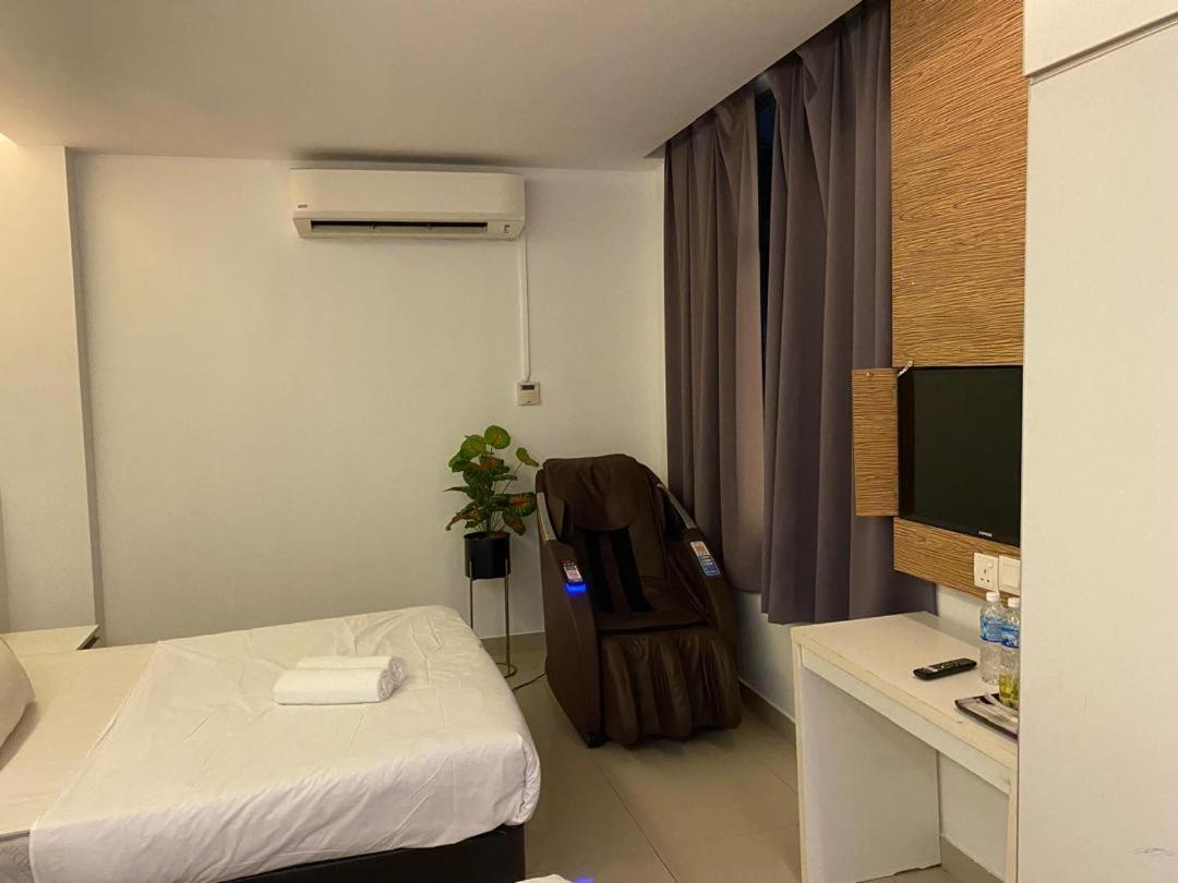 Bangi Business Hotel Kampong Sungai Ramal Dalam Ngoại thất bức ảnh