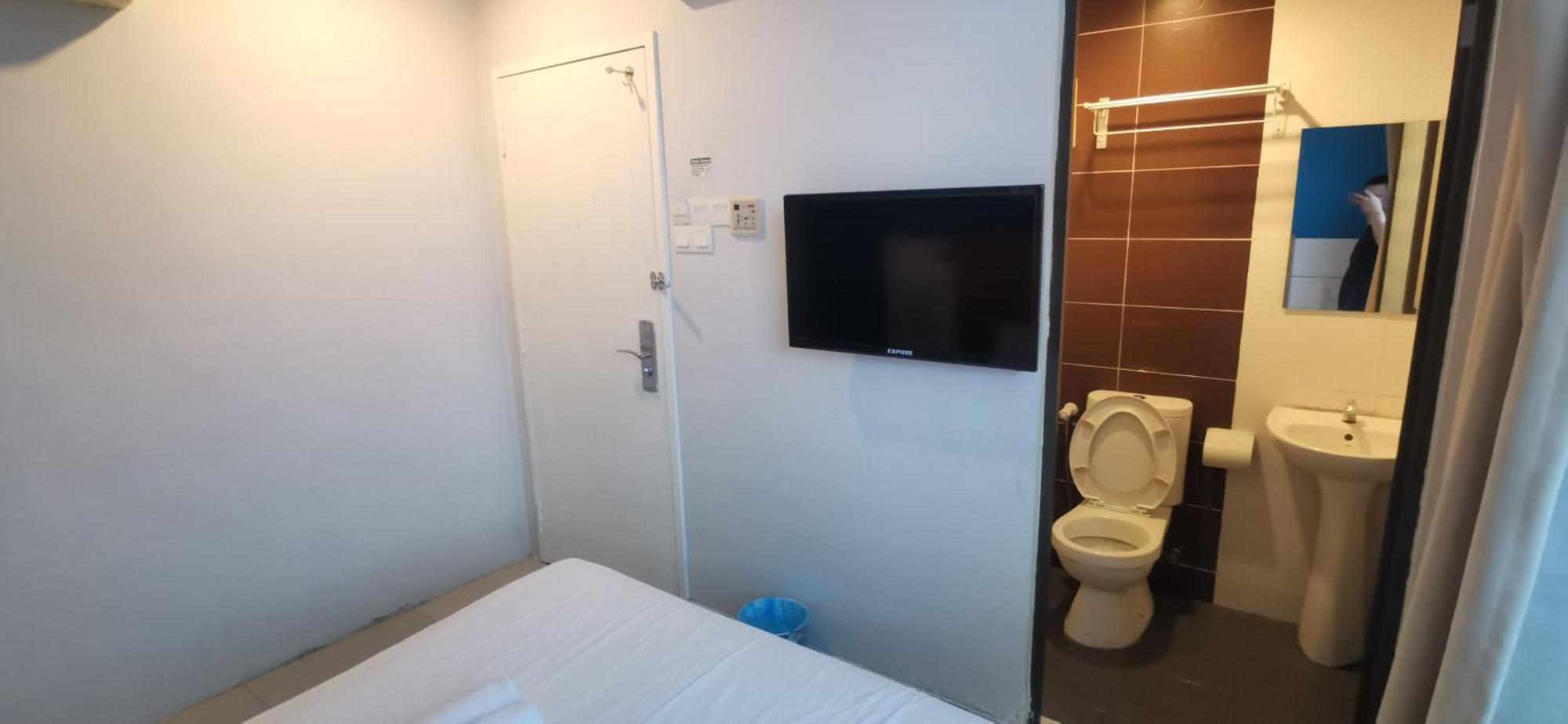 Bangi Business Hotel Kampong Sungai Ramal Dalam Ngoại thất bức ảnh