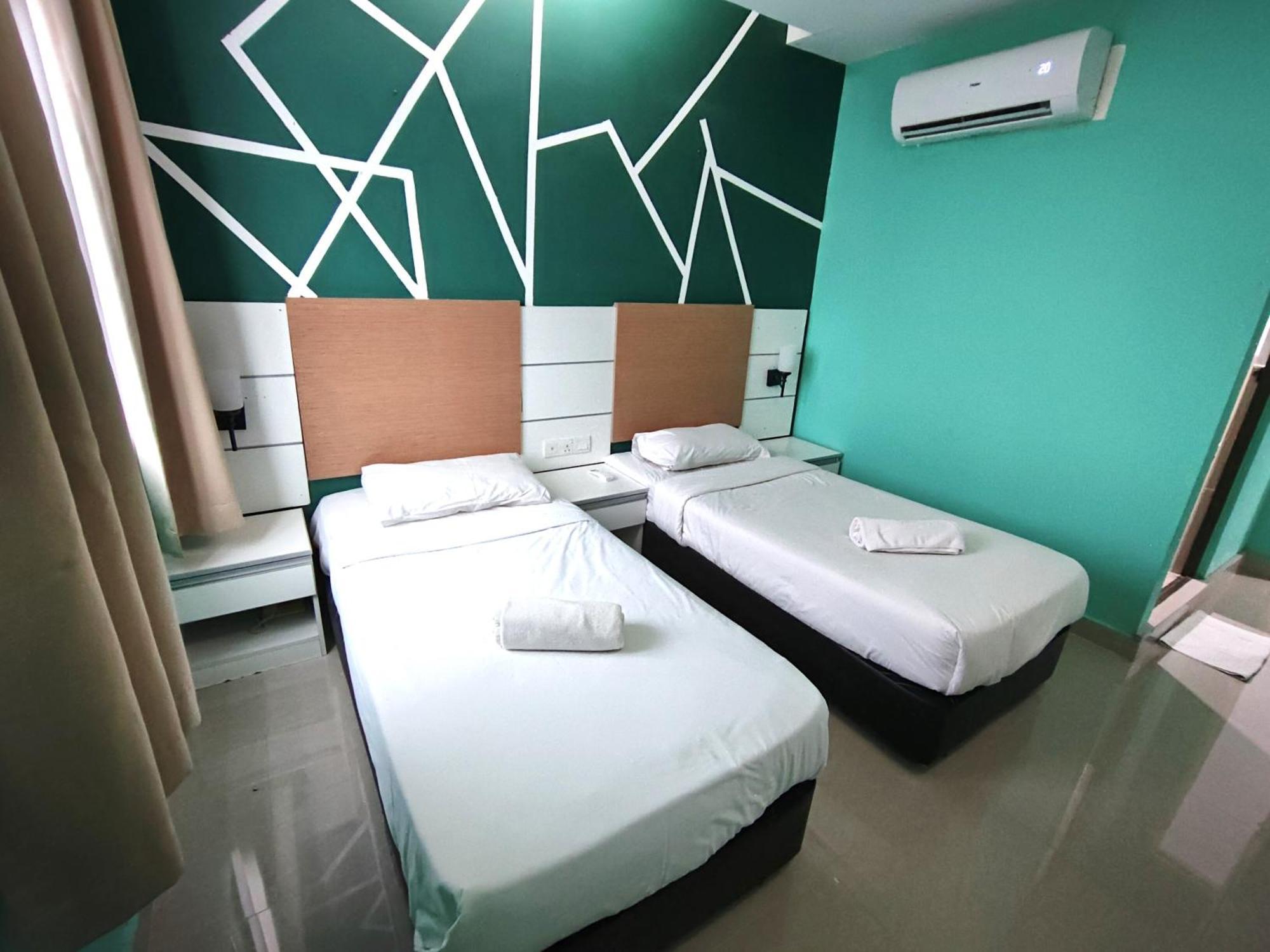 Bangi Business Hotel Kampong Sungai Ramal Dalam Ngoại thất bức ảnh